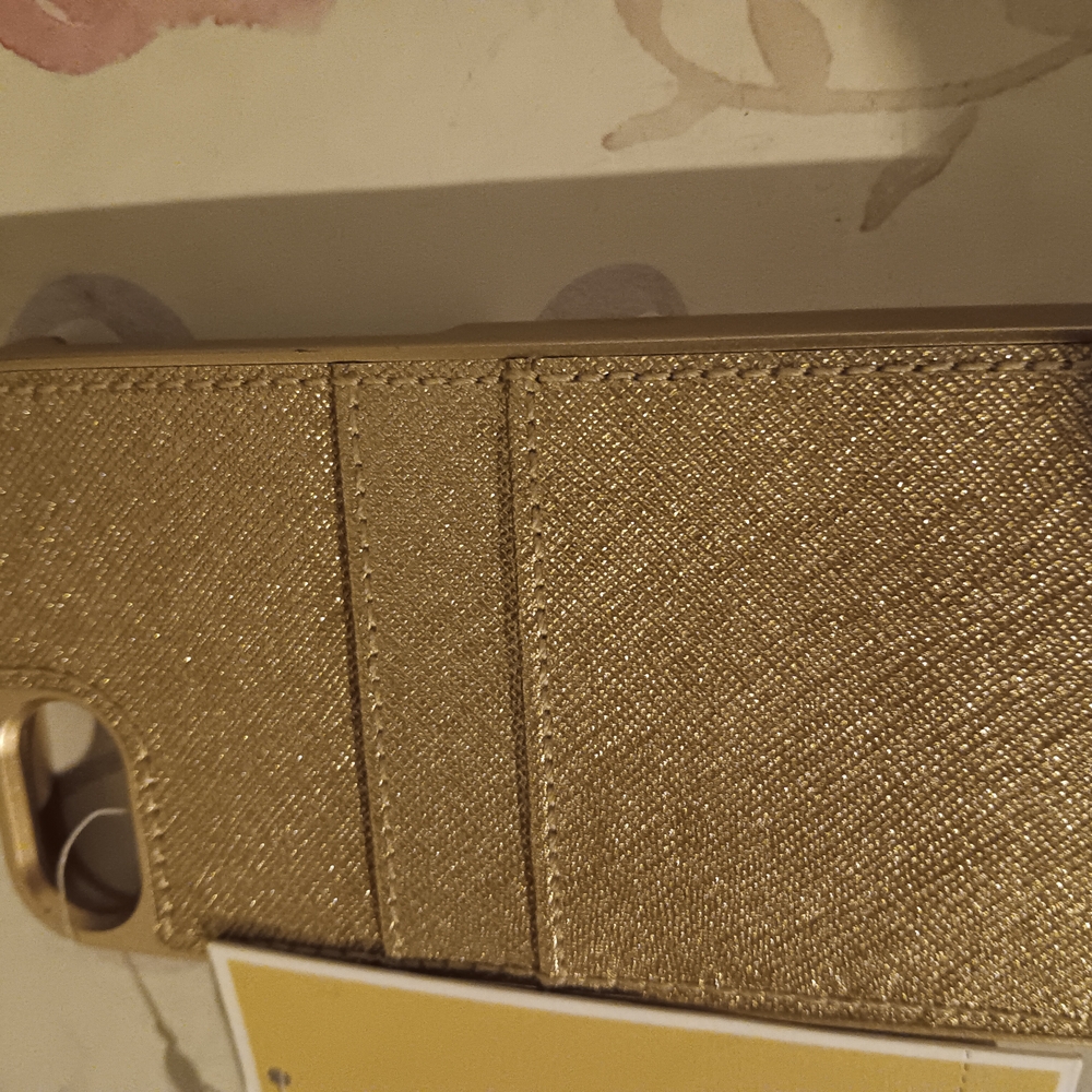 Michael Kors Gold Phone Case IP 7 - Picture 2 of 6